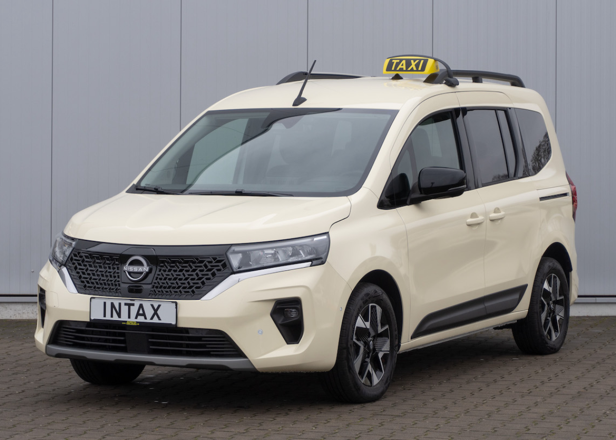 Kostenloses Taxipaket für viele Nissan Modelle