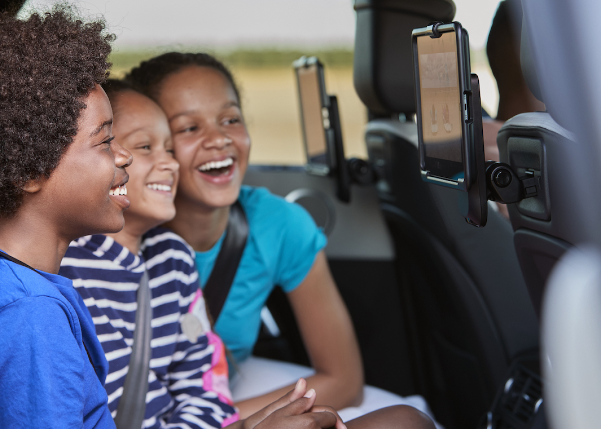 JLR und Tata Communicatins vertiefen Partnerschaft, um Kunden ein nahtloses vernetztes Erlebnis zu ermöglichen