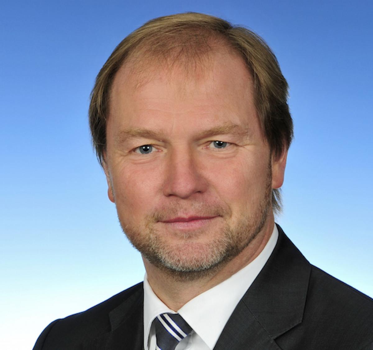 Santelmann zum Vorstandsvorsitzenden der VWFS AG berufen