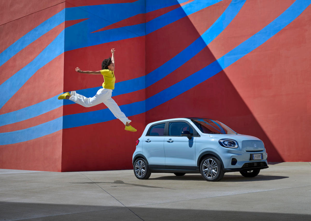 Leapmotor International öffnet Orderbücher in Europa für erschwingliches elektrisches High-Tech-Stadtauto T03 und E-SUV C10