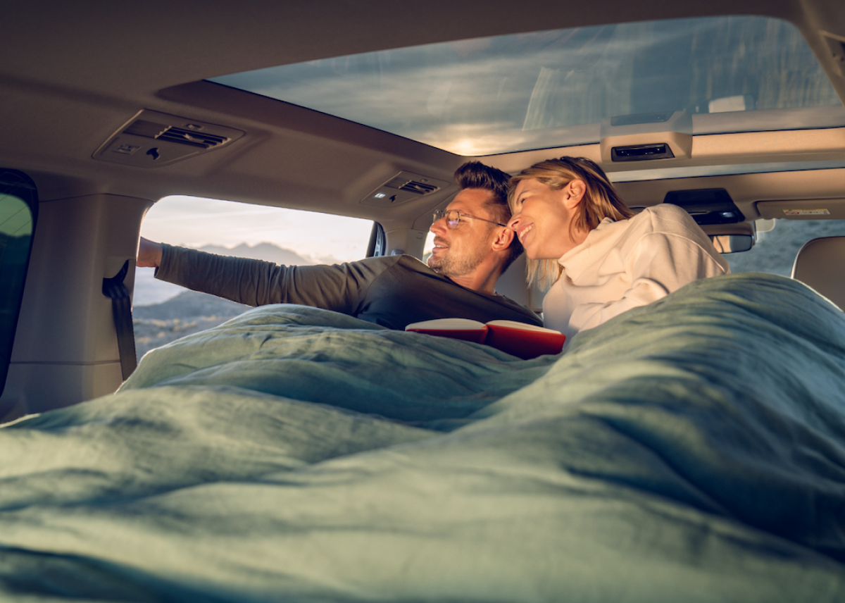 Der Multivan für das spontane Abenteuer – jetzt mit komplettem Gute-Nacht-Paket bestellbar