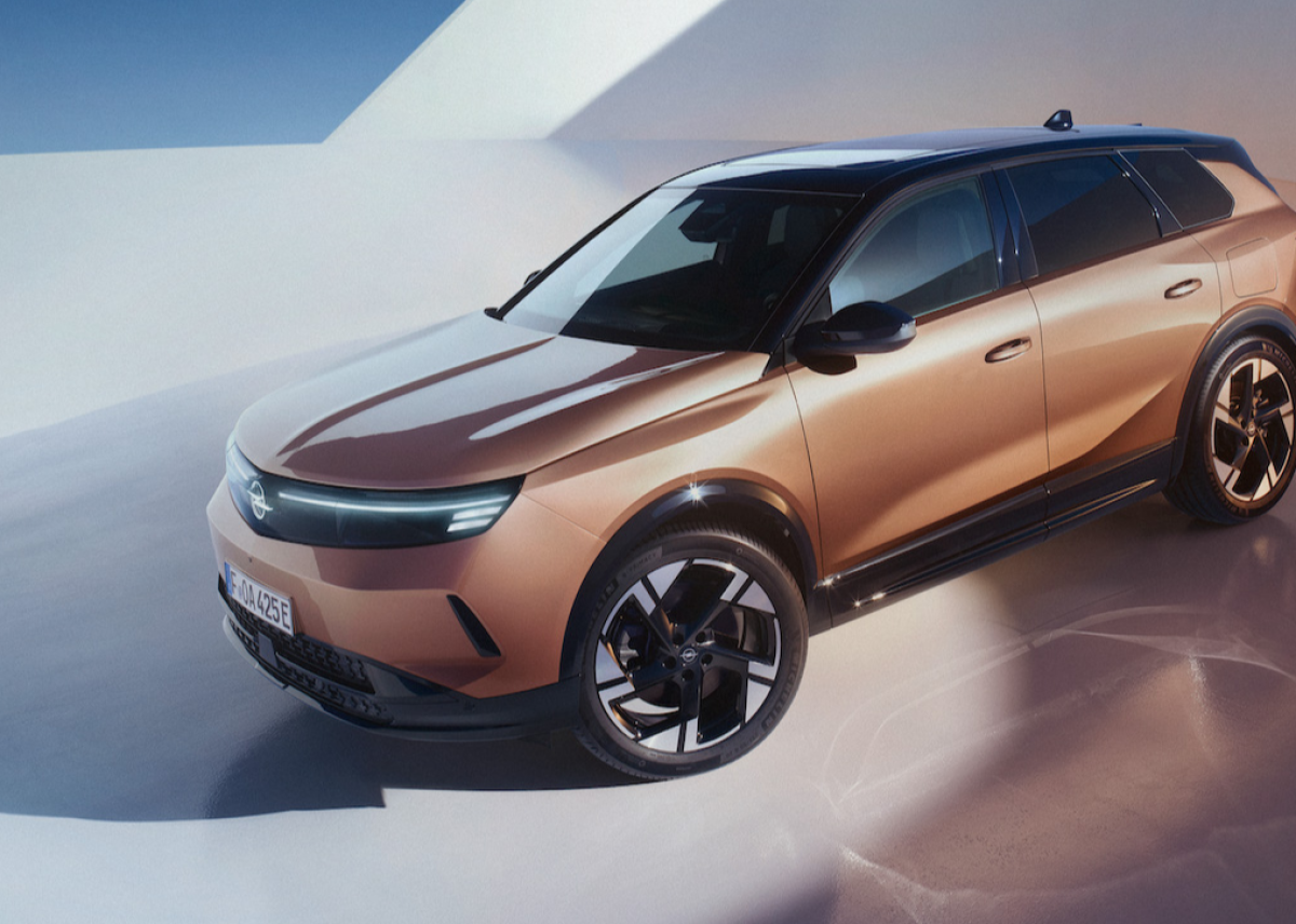 Opel ist elektrisch: Händlerstart für neuen Opel Grandland Electric