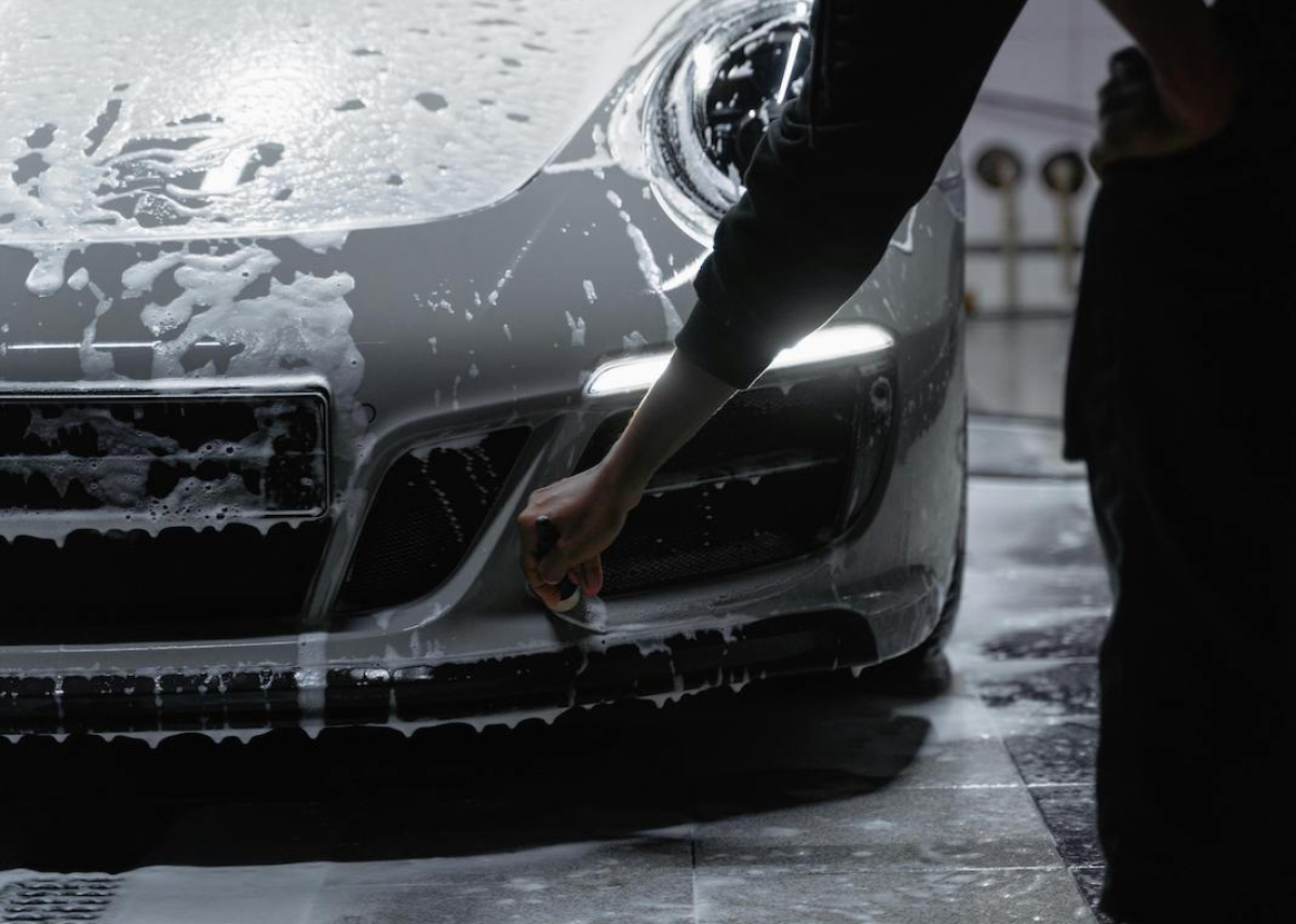 Auto-Frühjahrsputz in vier Schritten – Hol- und Bring-Service via ONLOGIST