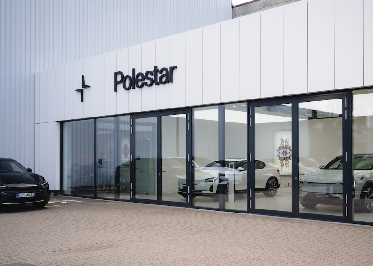 Polestar stärkt Präsenz in Norddeutschland und Ostwestfalen: Neue Standorte in Hamburg und in Bielefeld