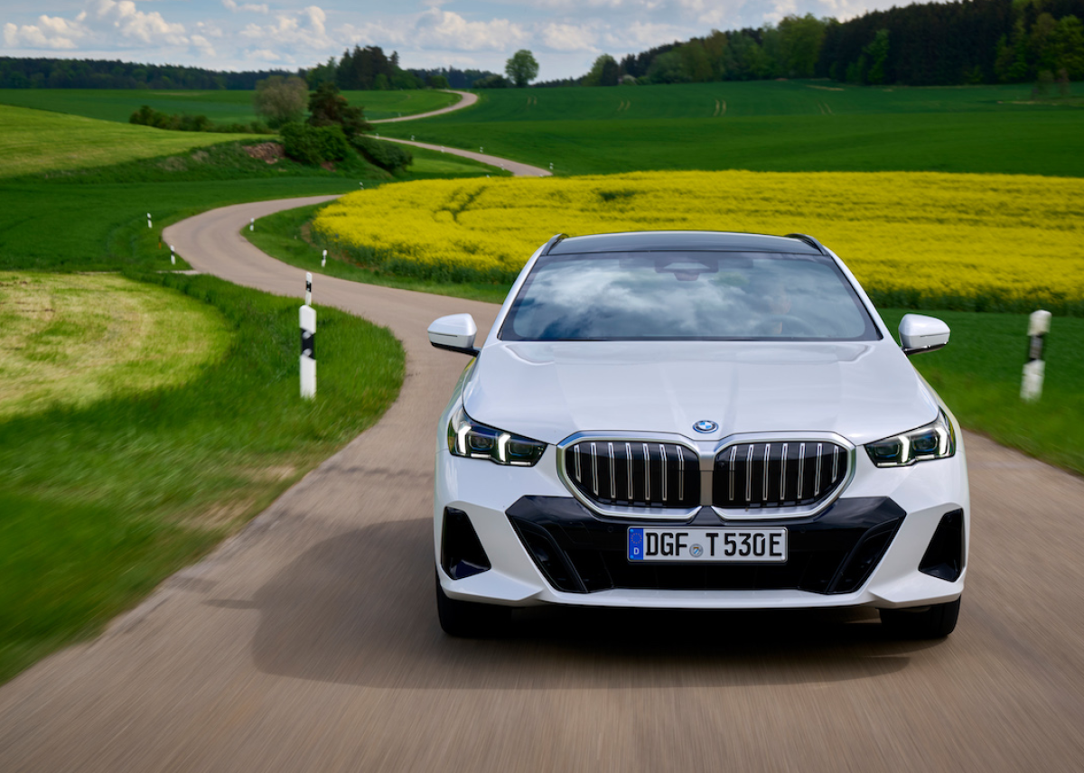 Mehr Vielfalt in der BMW 5er Reihe: Markteinführung des neuen BMW 5er Touring und des ersten BMW i5 Touring