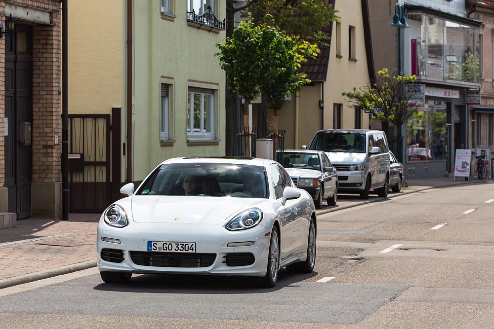 Panamera S E-Hybrid verbraucht bei Testfahrten 4,4 auf 100 km