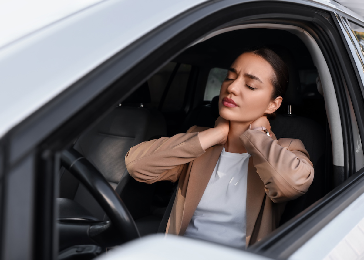 Gesundheitsrisiko Autofahren? Mehr als jeder Dritte klagt über Rückenbeschwerden nach längeren Fahrten