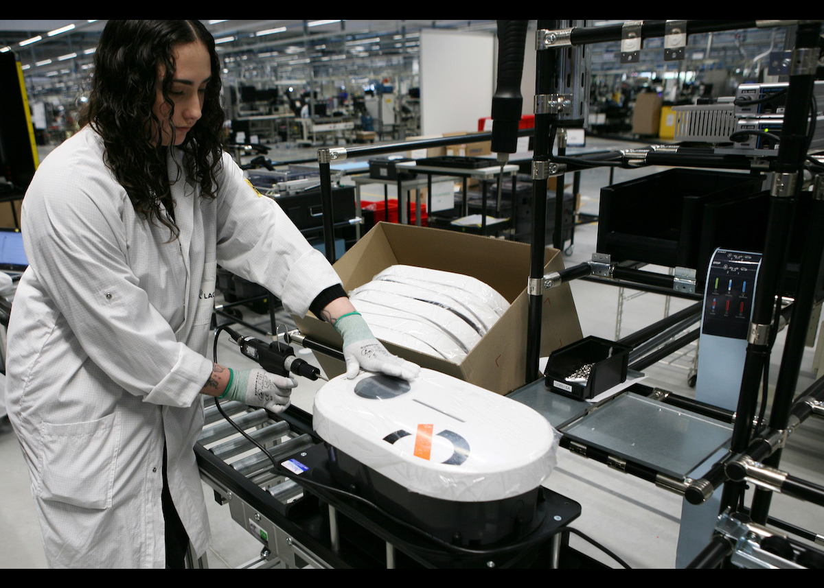 Vollvernetzte und bidirektionale Mobilize PowerBox geht in die Produktion