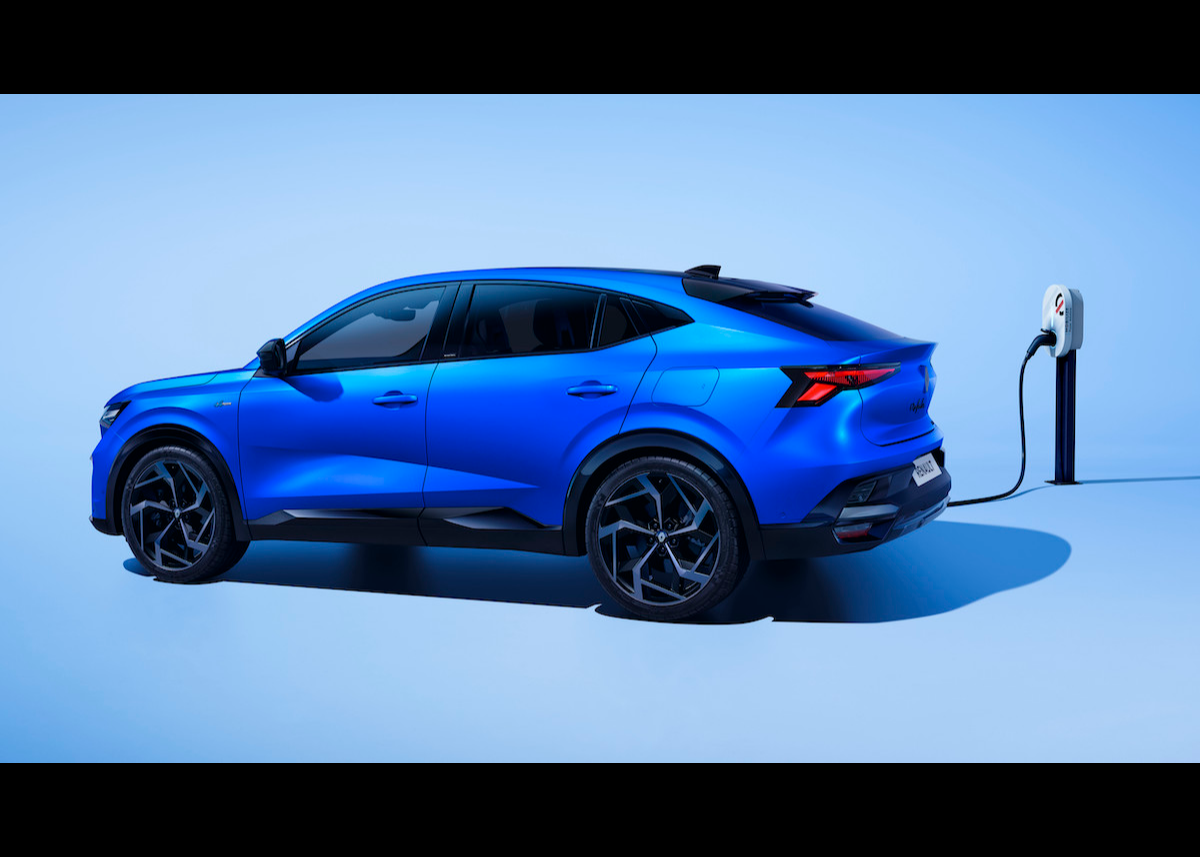 Neuer Renault Rafale E-Tech 4x4 300 leistungsstark und von Alpine veredelt