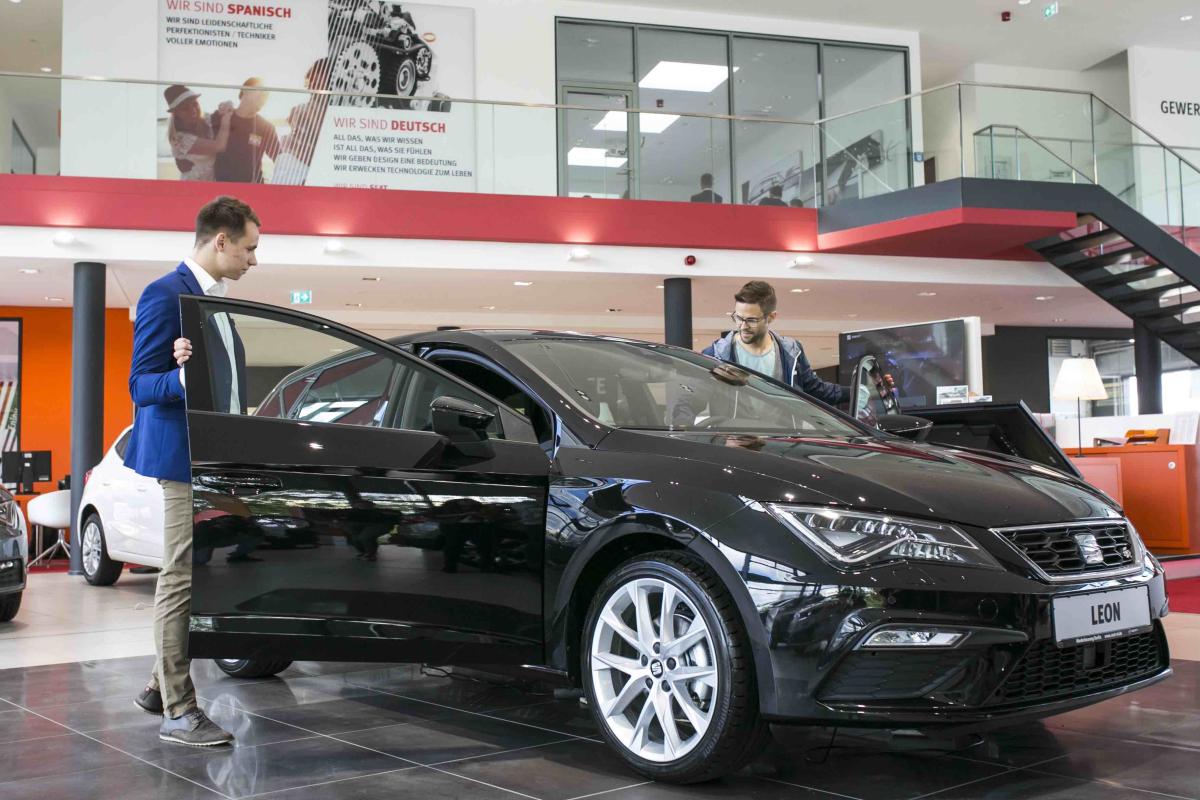Verkürzte Lieferzeit bei Seat mit Fast Lane-Service 