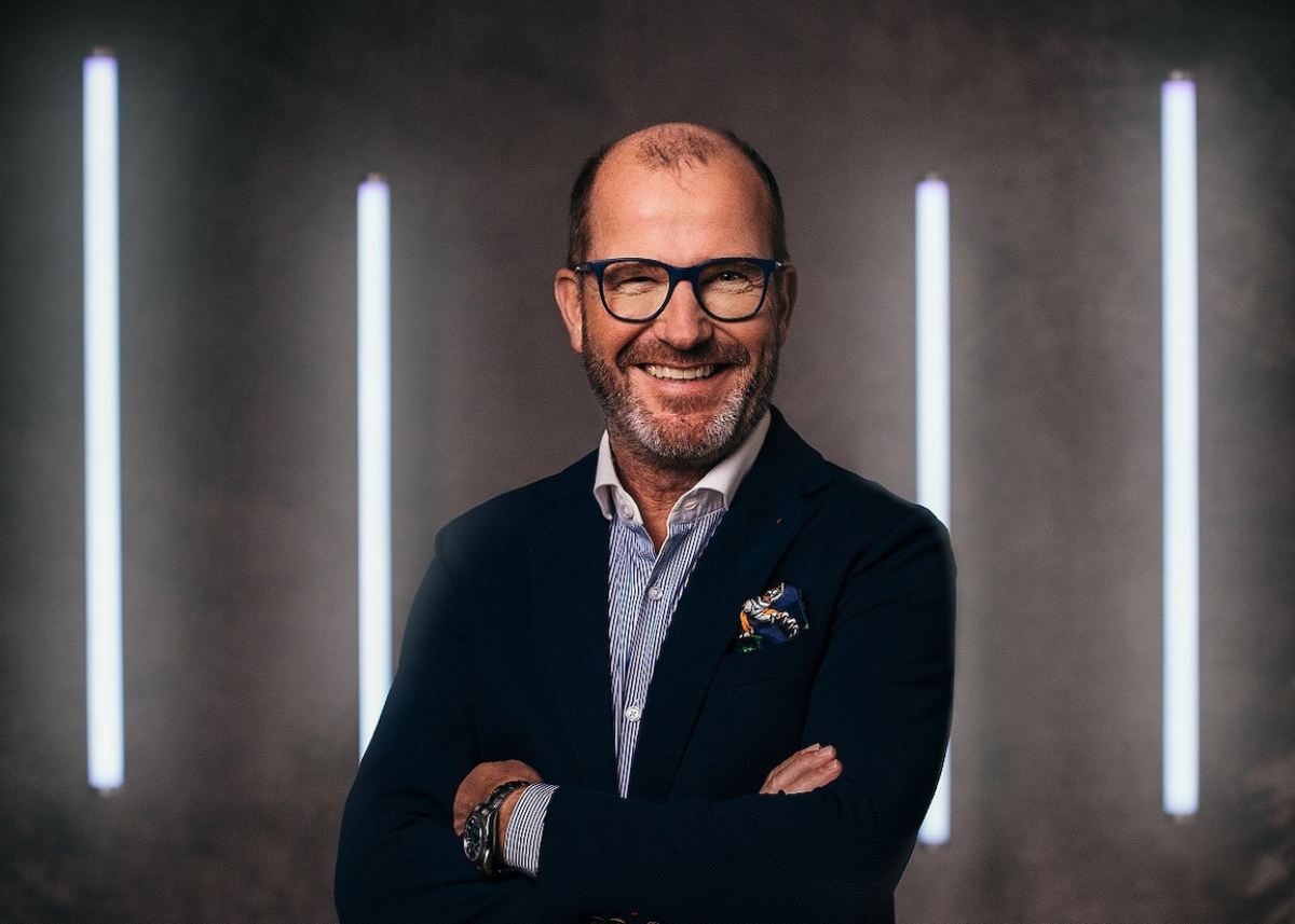 Konzernverzahnung zahlt sich aus: Starcar Europa Service Group AG behauptet sich mit strategischer Ausrichtung im schwierigen Marktumfeld