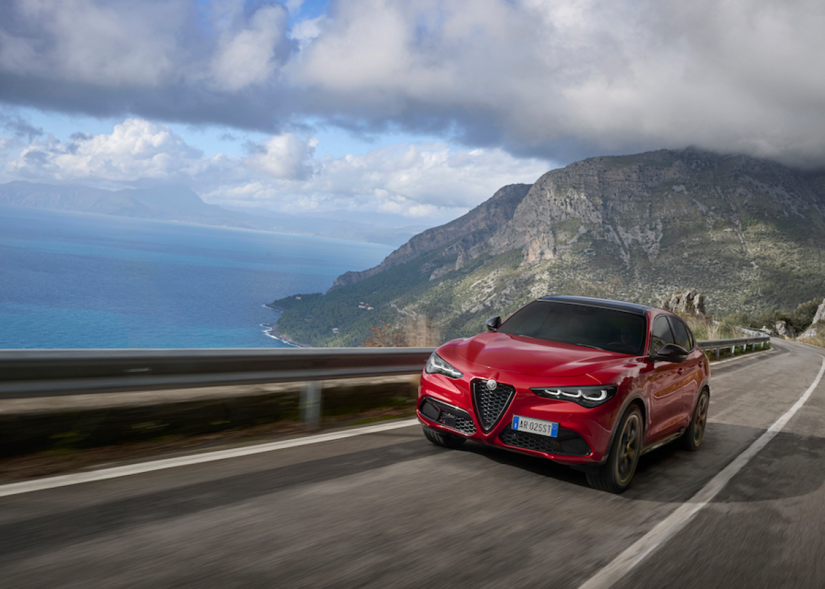 Alfa Romeo stellt neue INTENSA-Sondermodelle vor