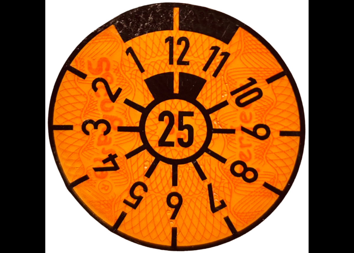 TÜV SÜD: Neues Jahr - neue Farbe