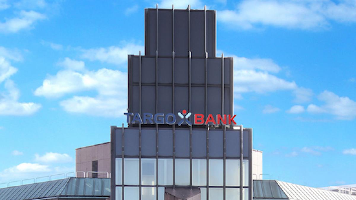 TARGOBANK AUTOBANK komplettiert ihr Versicherungsangebot