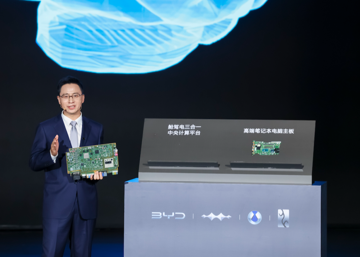 Als erster Autohersteller: BYD übernimmt die volle Haftung für intelligentes Parken und assistiertes Fahren