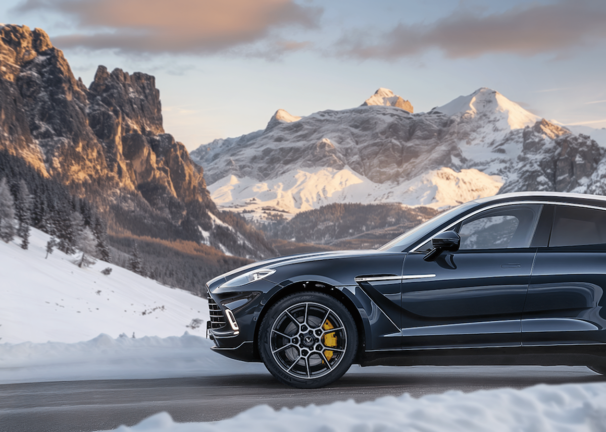 Der neue Ultra-High-Performance-Winterreifen von Vredestein bietet Langlebigkeit, Fahrverhalten und Sicherheit auf höchstem Niveau