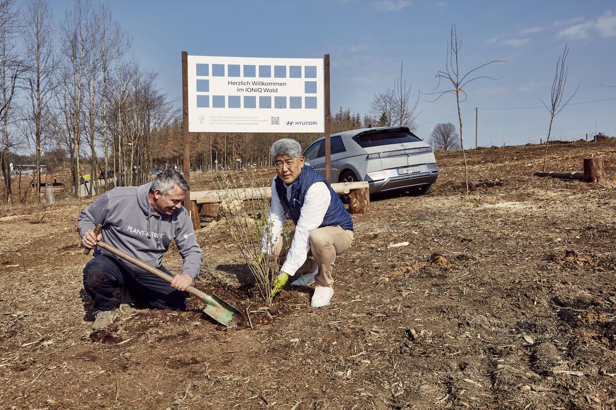 IONIQ 5 Käufer werden zu Klimaschützern