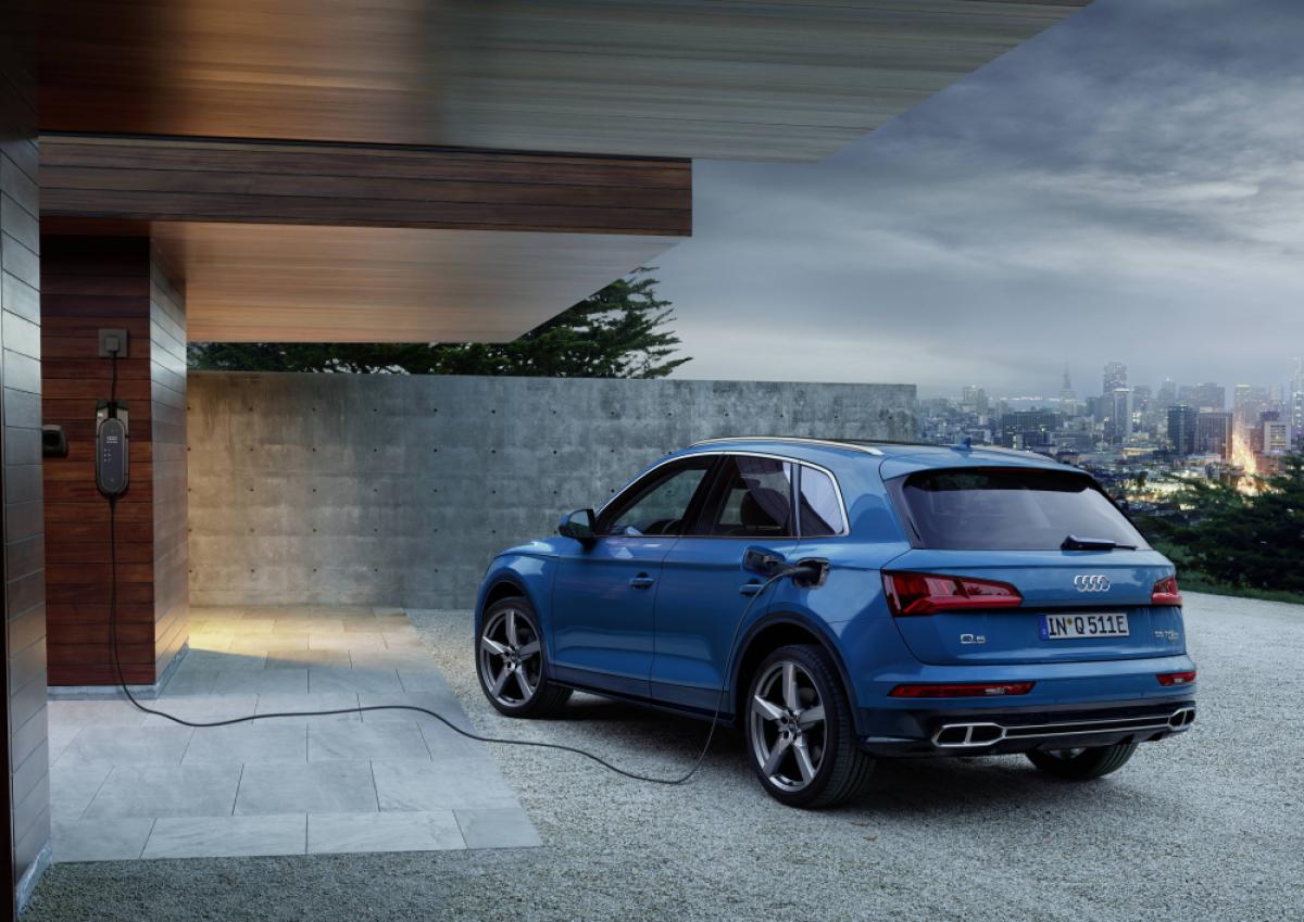 Plug-in-Variante des Q5