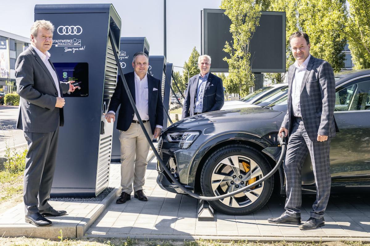 Audi und SWI eröffnen Schnellladepark