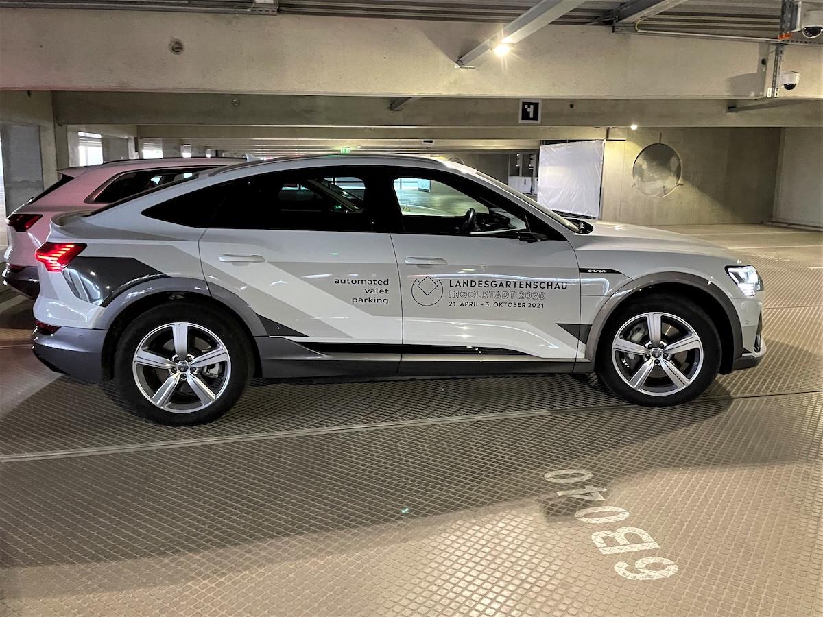 Parken wie von Geisterhand