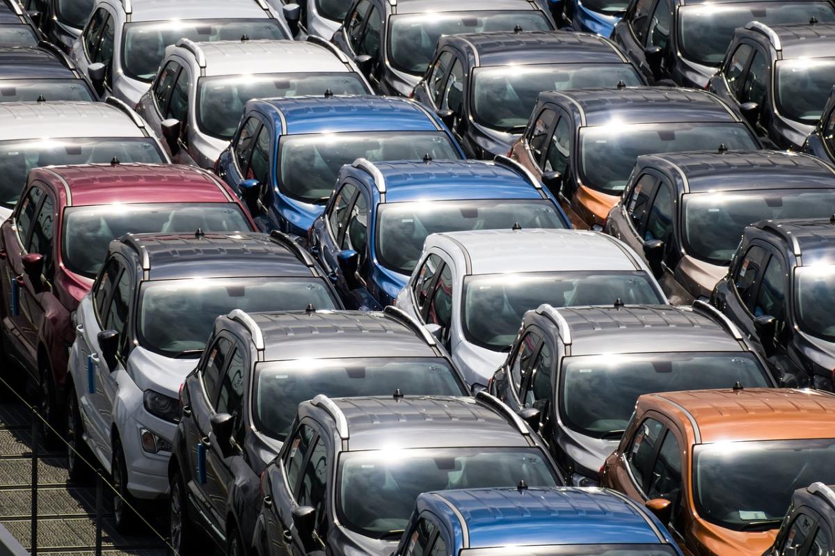 Autorola kooperiert mit MeinAuto Group