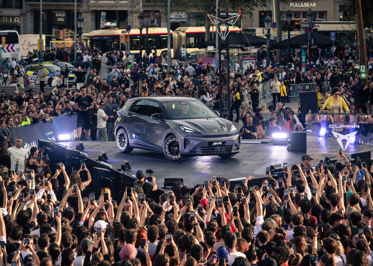 CUPRA präsentiert den Raval vor über 30.000 Menschen in insgesamt zwölf europäischen Städten