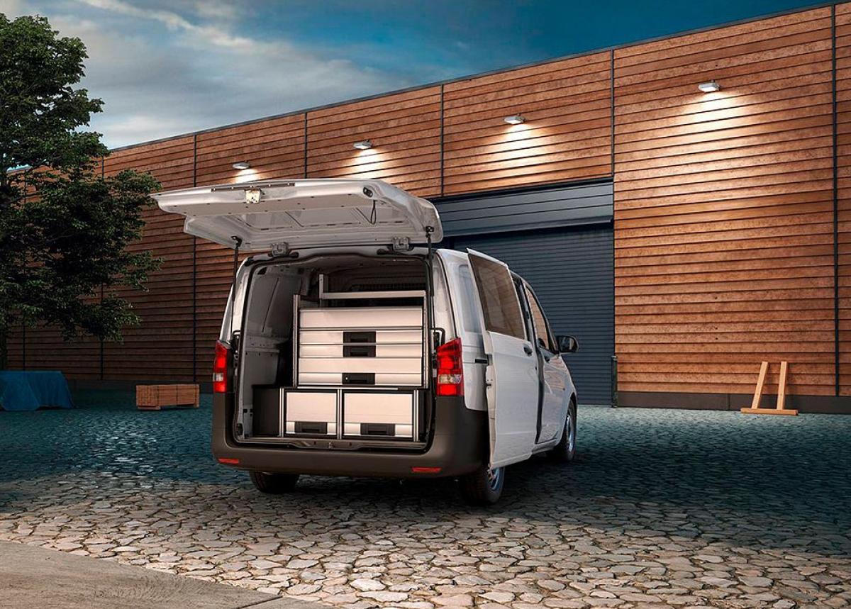 bott ist exklusiver Mercedes-Benz VanSolution Partner