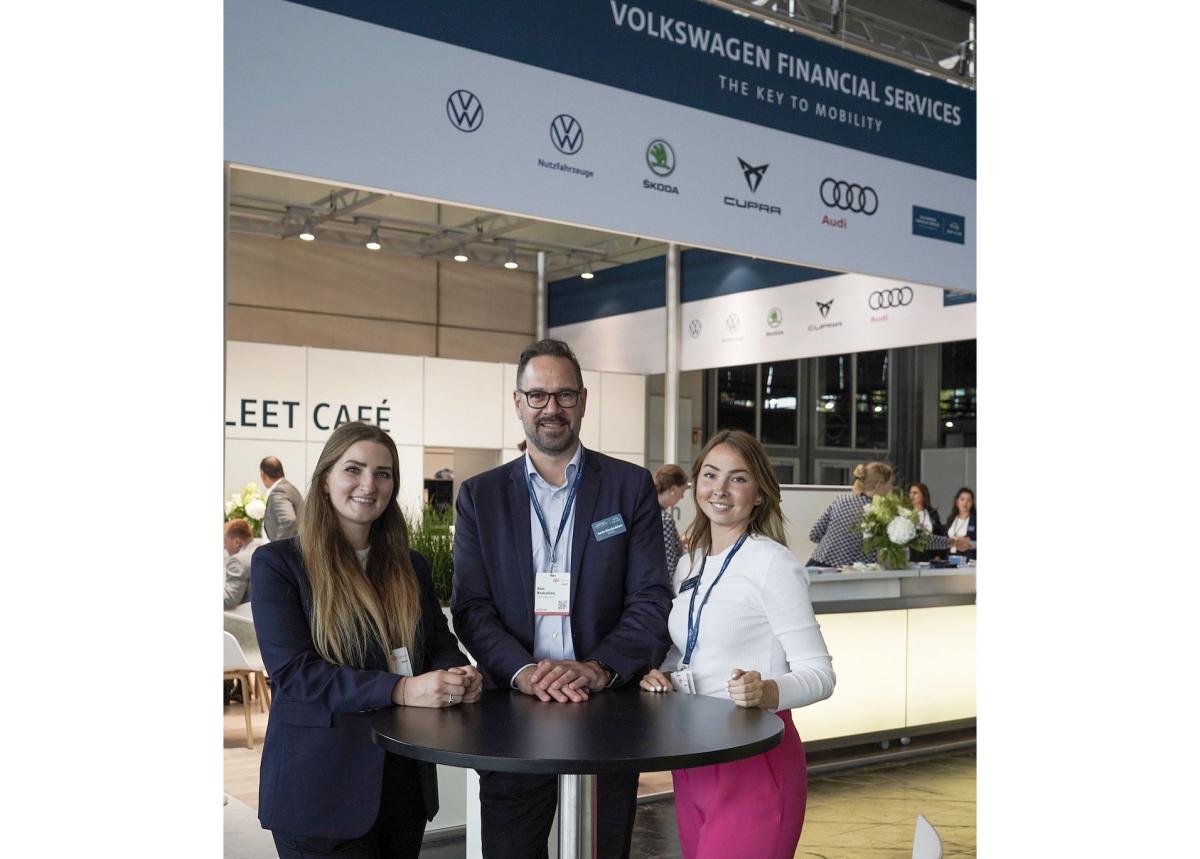 Leistungsstarke Langzeitmiete von VW FS | Rent-a-Car auf der Messe „Flotte!“ im Fokus