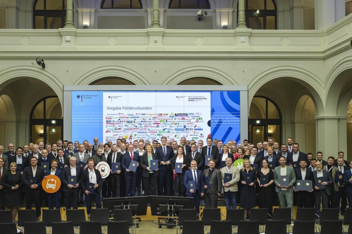 E-Busse: Bund zieht Förderfazit und startet im Frühjahr neue Zuschussrunde