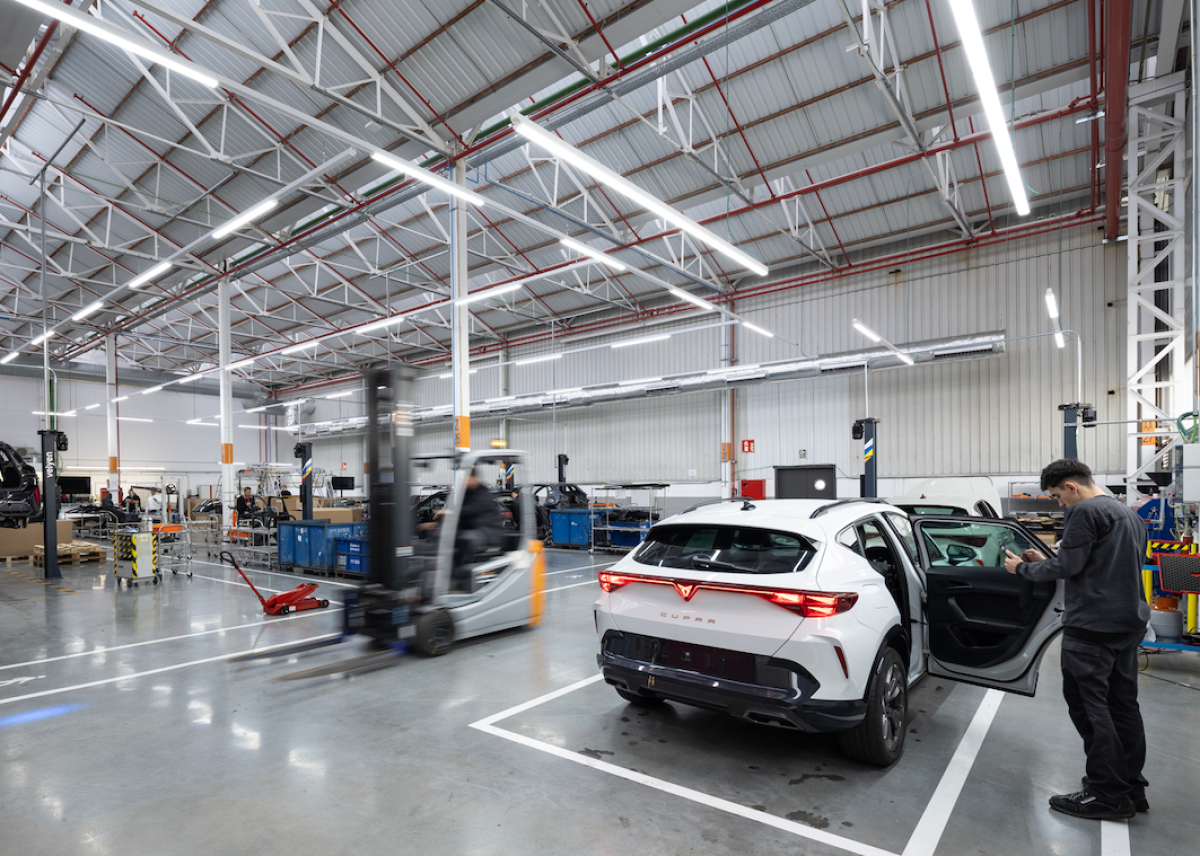 SEAT und CUPRA bekräftigen Recycling-Engagement mit der Eröffnung ihres Circular Economy Hub