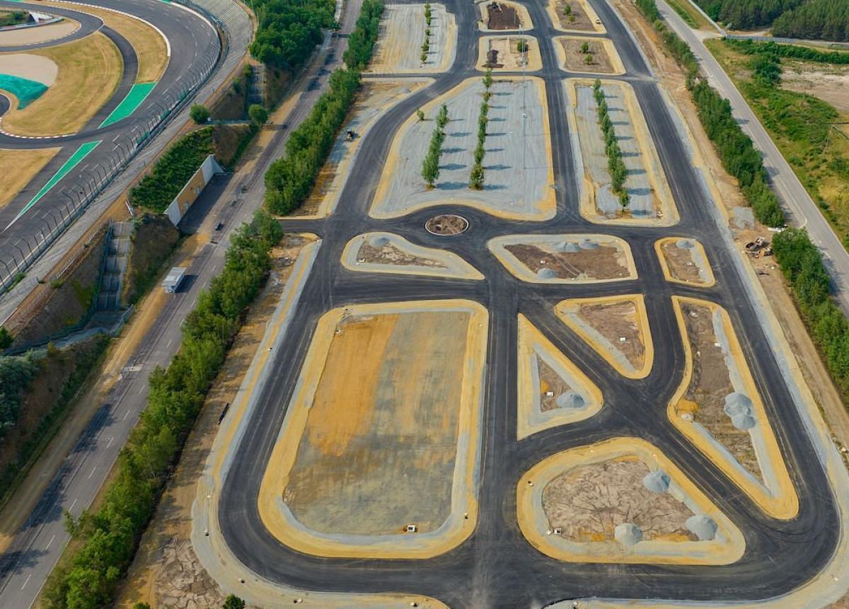 Neue Citykurs-Teststrecken am DEKRA Lausitzring offiziell eingeweiht