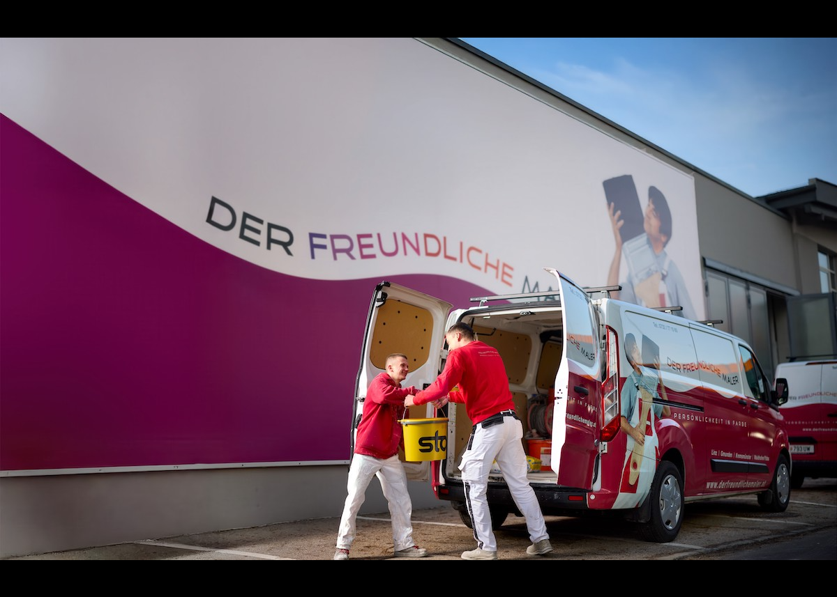 Erfolgsstory: „Der freundliche Maler“ – Effizientes Flottenmanagement mit dem digitalen Fahrtenbuch von Rosenberger Telematics