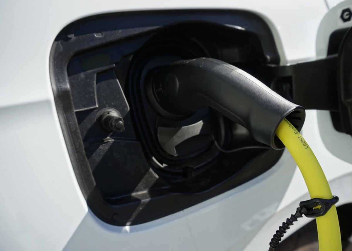 E.ON E-Fahrer-Studie zeigt Interesse am bidirektionalen Laden und an innovativen Tarifen