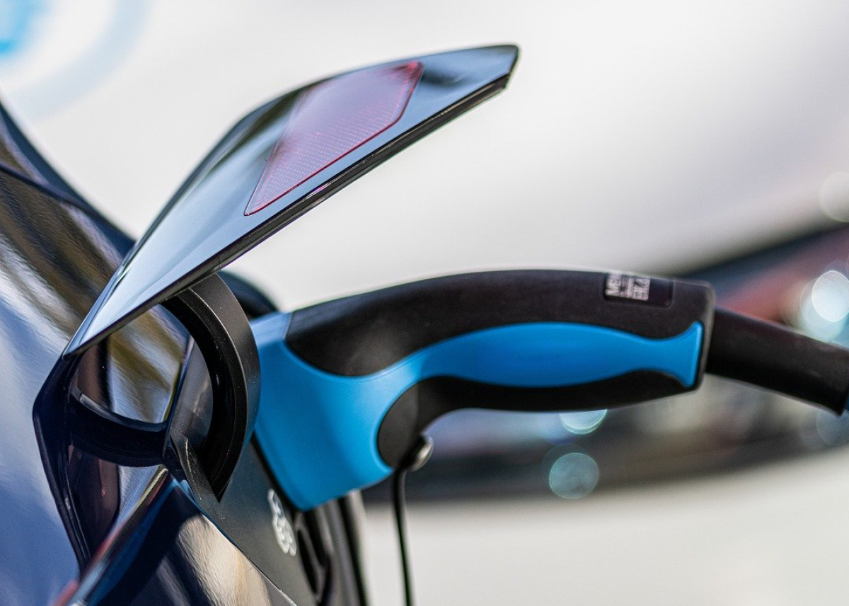 TÜV NORD und Carly bieten Batterie-Check mit CARA-Zertifizierung: State-of-Health (SoH) Check schafft Sicherheit für Händler und Verbraucher