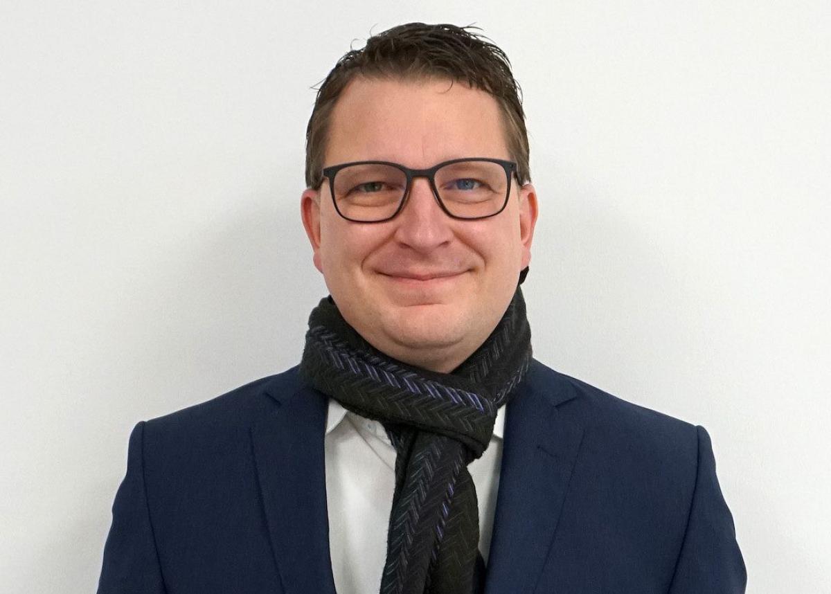 Folienspezialist stärkt den Vertrieb