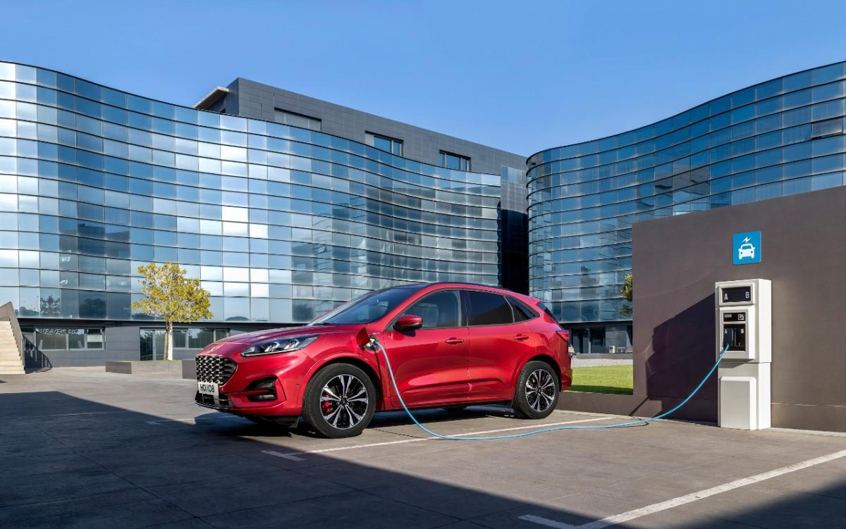 Ford „Gewerbewochen+“: Attraktive Angebote für sorgenfreie Mobilität