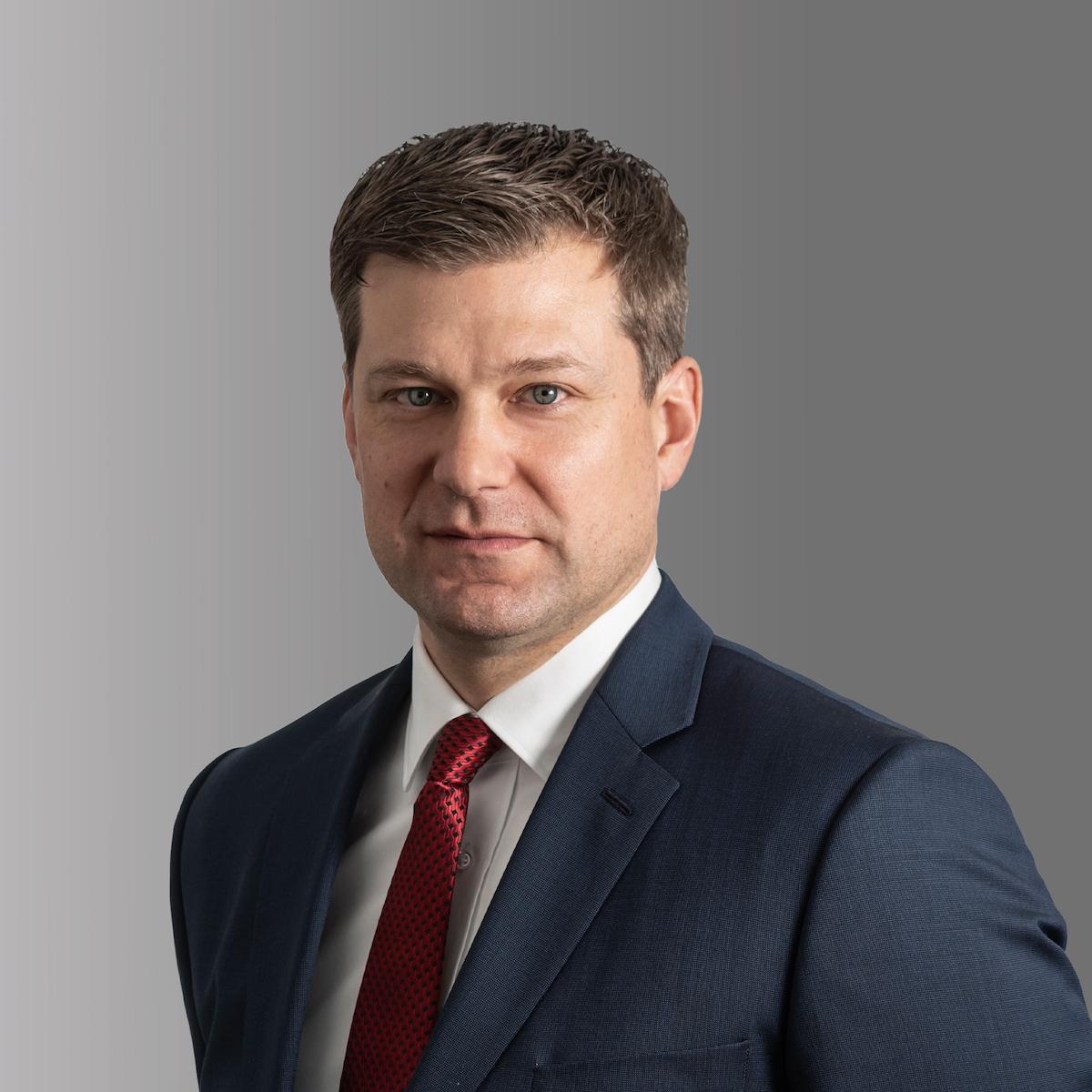 CNH Industrial ernennt designierten CEO des On-Highway-Geschäfts