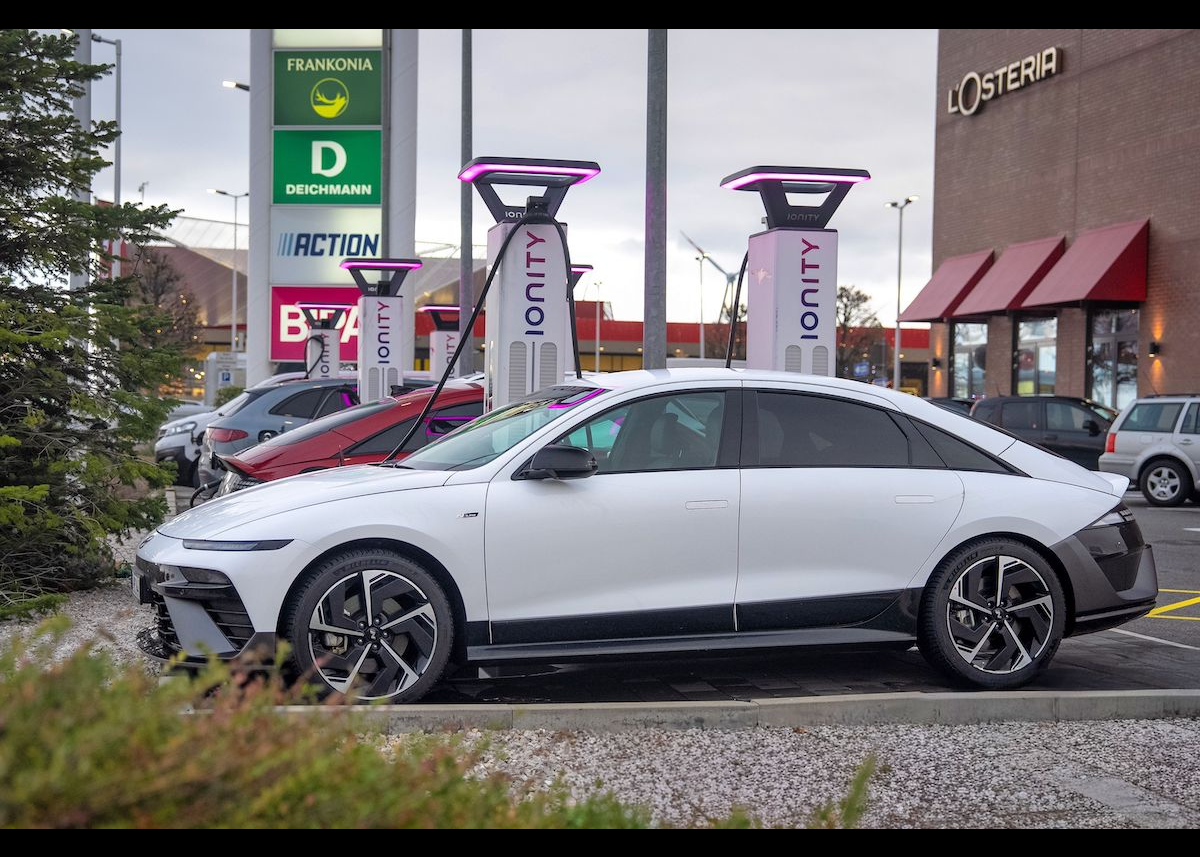 Neu: Charge myHyundai mit IONITY Pro – ein Monat kostenlos für Neukunden