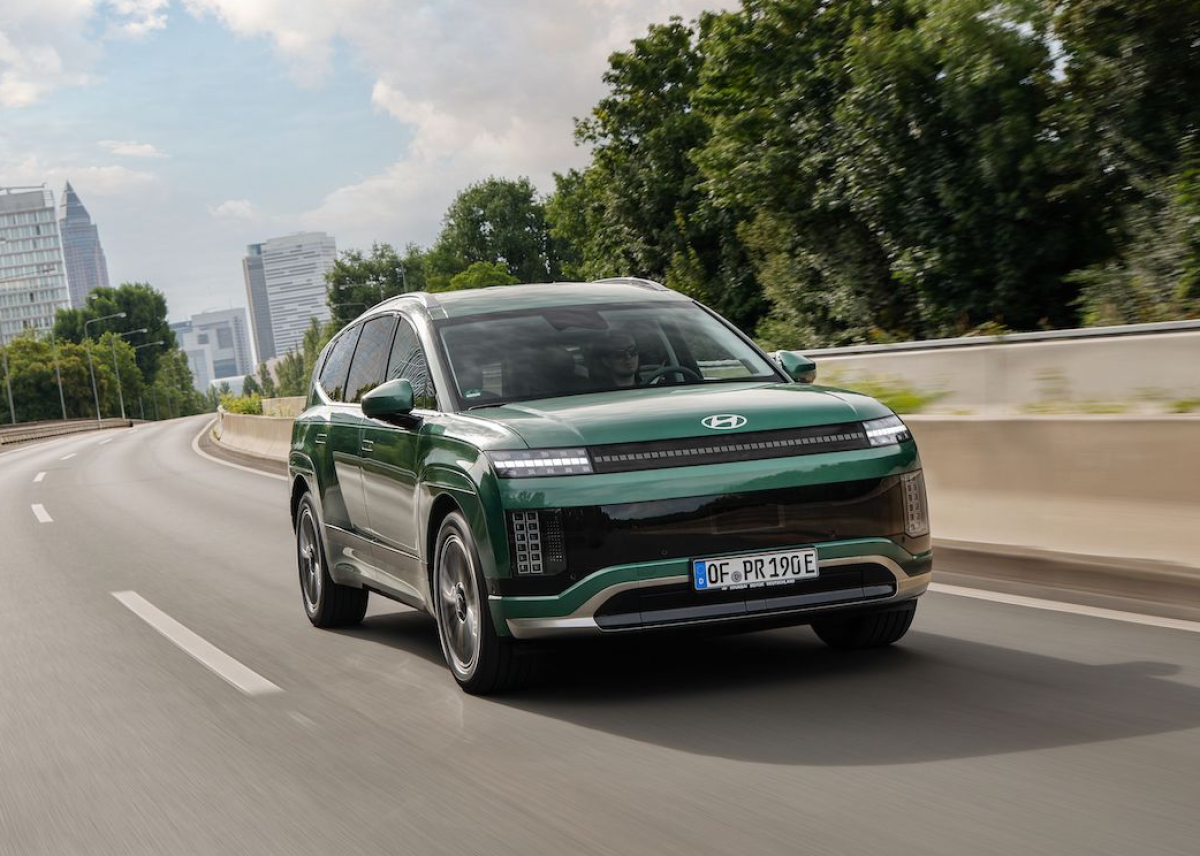 Mehr Ausstattung, neue Topversion: Der Hyundai IONIQ 9 startet ins Modelljahr 27