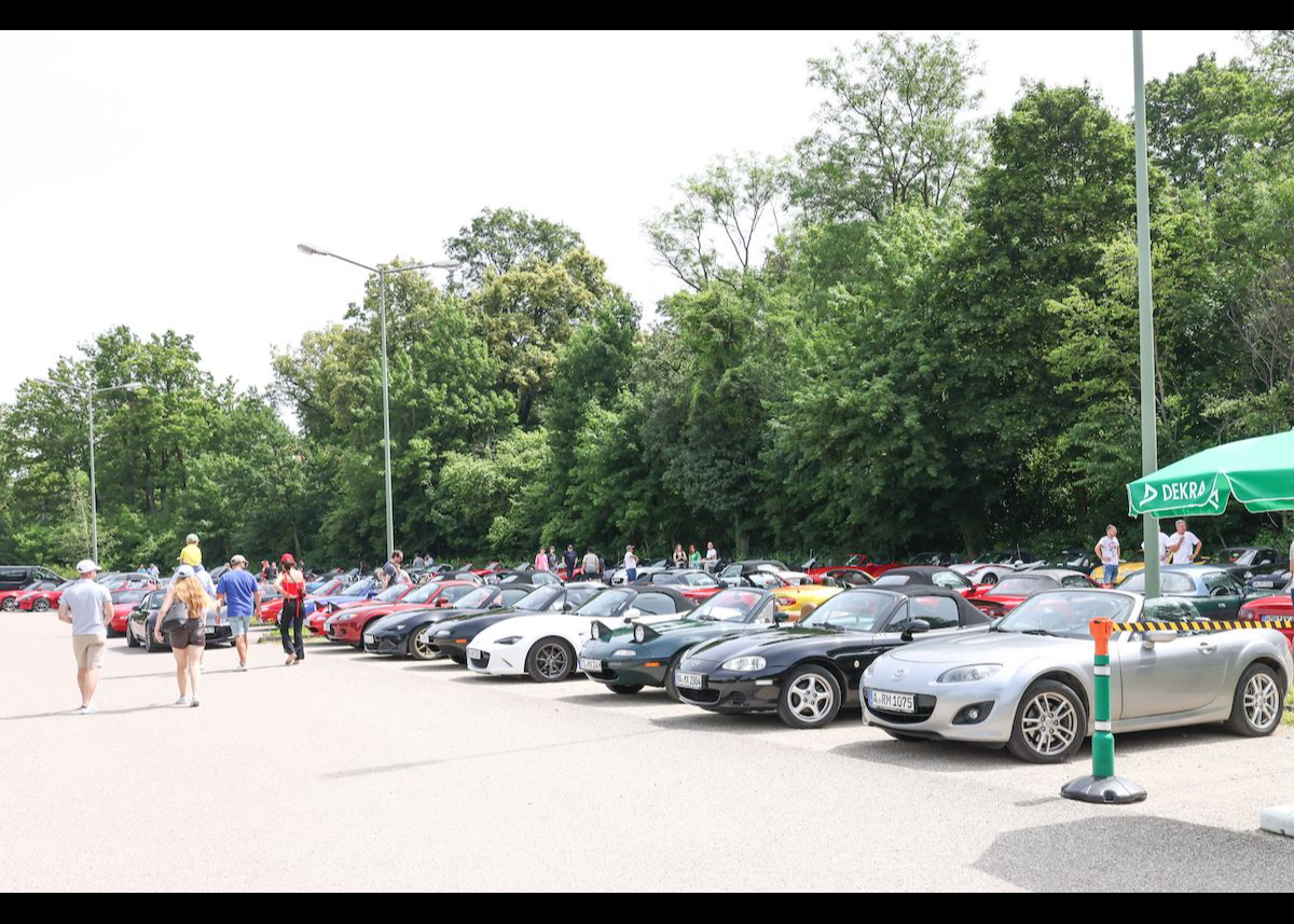 Besucherrekord beim Mazda MX-5 Treffen in Augsburg