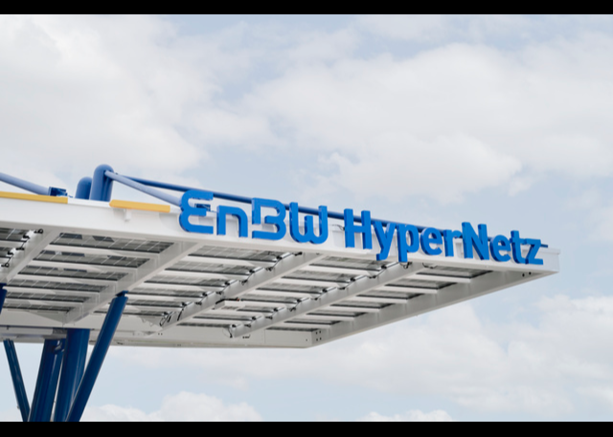Baubeginn für zwei Schnellladeparks: EnBW errichtet 32 neue Schnellladepunkte in Sachsen und Mecklenburg-Vorpommern