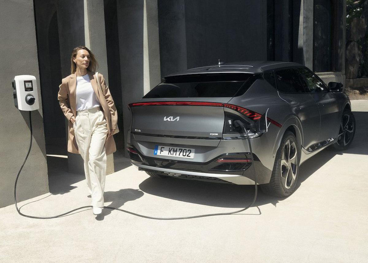 Ladeservice Kia Charge komplettiert