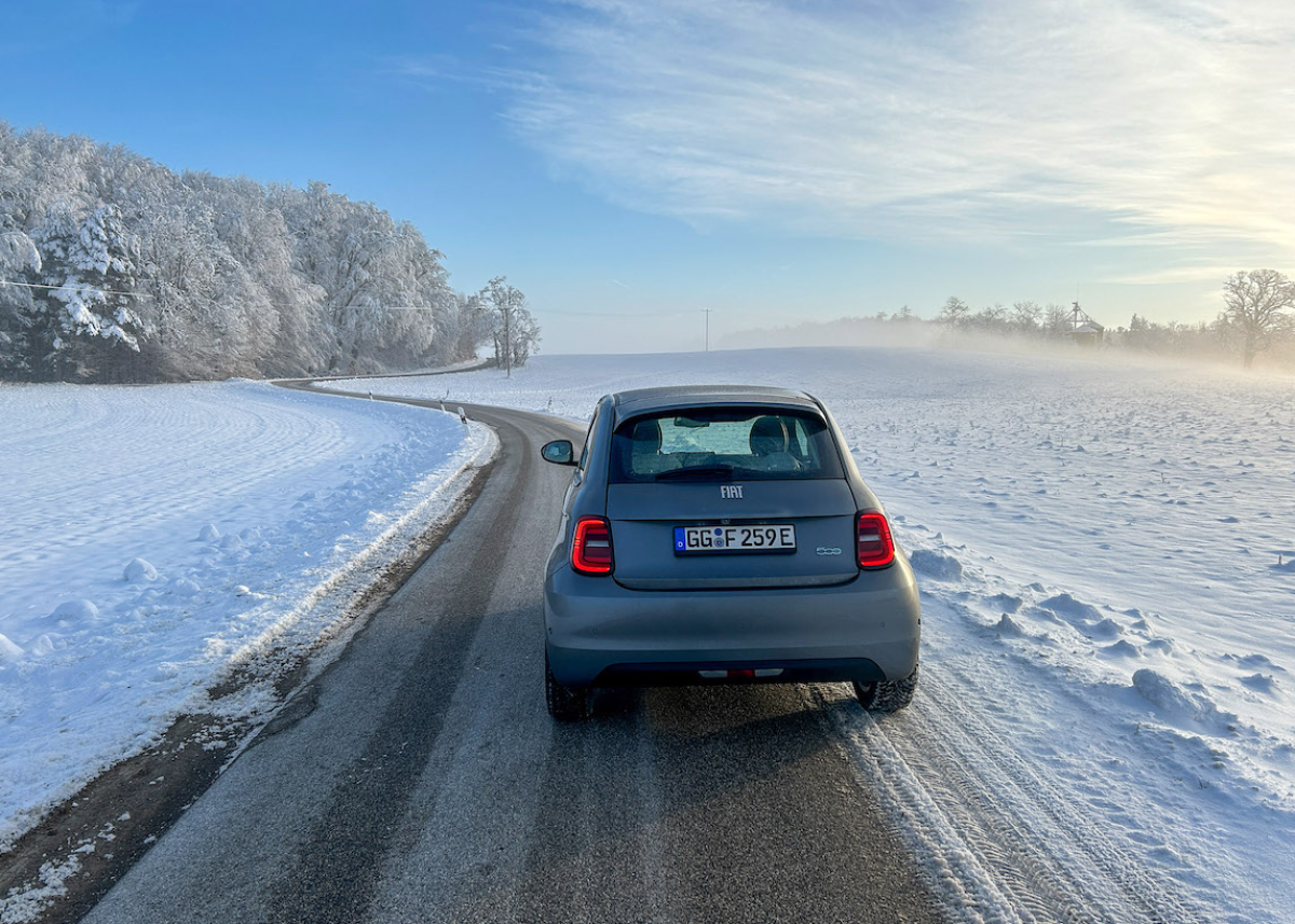 Sicher und effizient mit dem E-Auto durch den Winter: Reichweite auch bei kalten Temperaturen meistens ausreichend