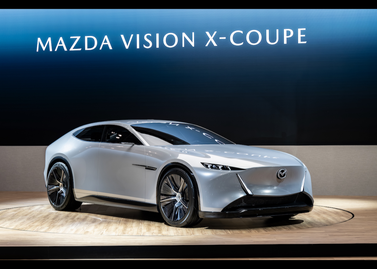 Mazda präsentiert zwei neue Konzeptfahrzeuge auf der Japan Mobility Show 2025