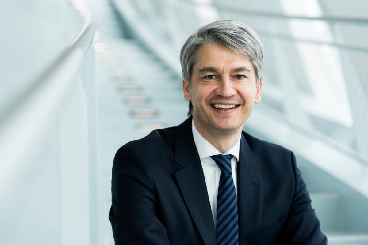 Benedikt Schell neuer Vorstandsvorsitzender der Mercedes-Benz Bank