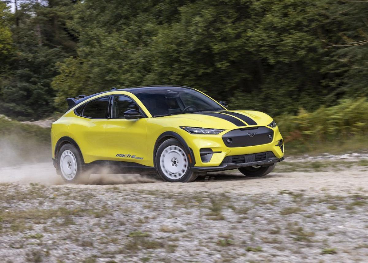 Ford Mustang Mach-E Rally: Der erste Mustang, der auf der Straße lebt und rutschige Schotterwege liebt