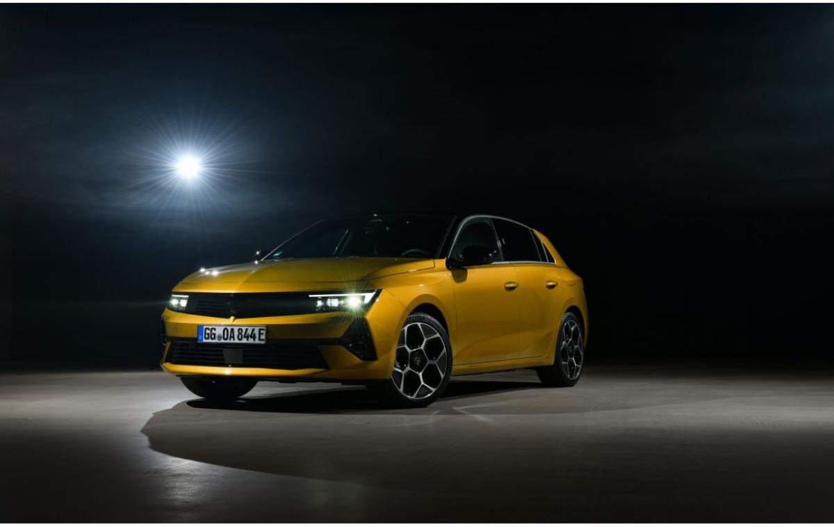 Neuer Opel Astra mit Intelli-Lux LED® Pixel Licht