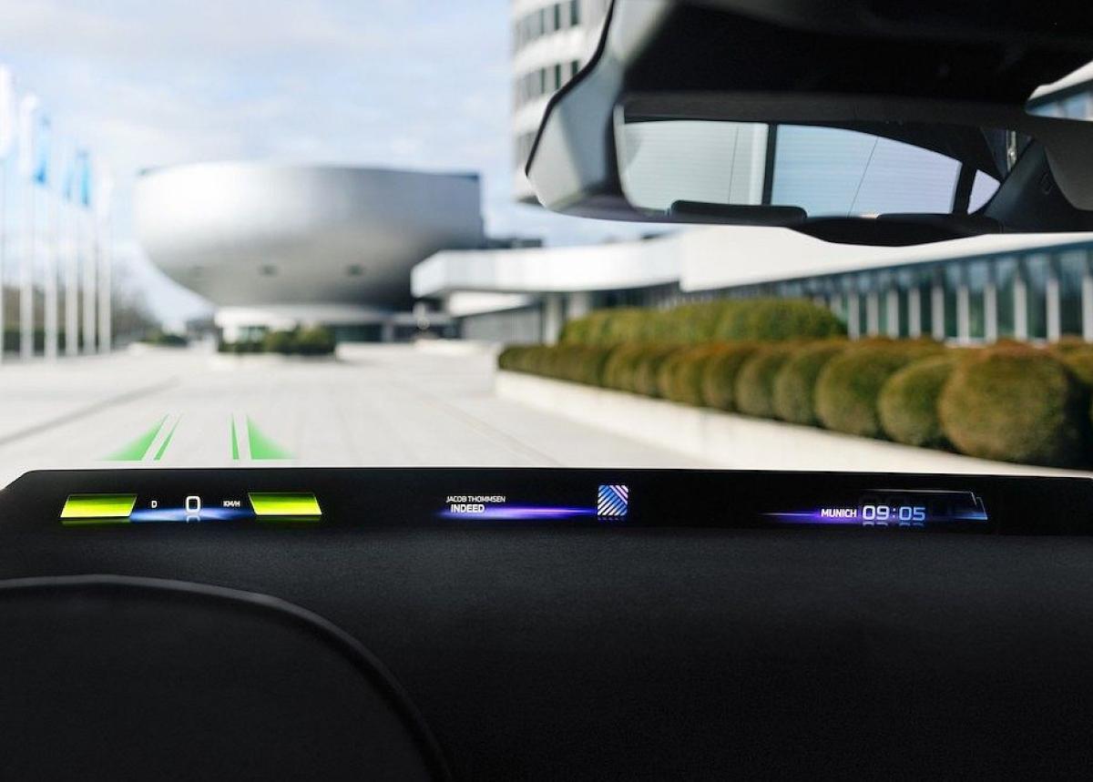 Das BMW Panoramic Vision: Neues Head-Up Display