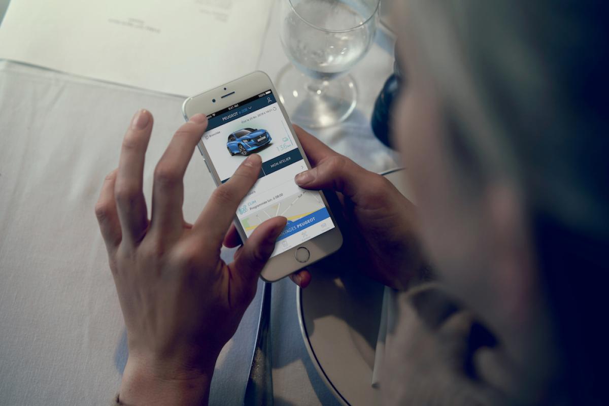 PEUGEOT-Komplettservice zur Elektromobilität 