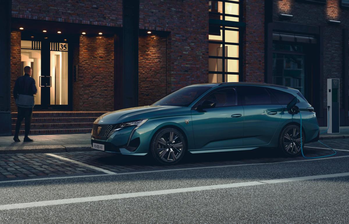 Kritik an neuer Förderrichtline für Plug-in-Hybride